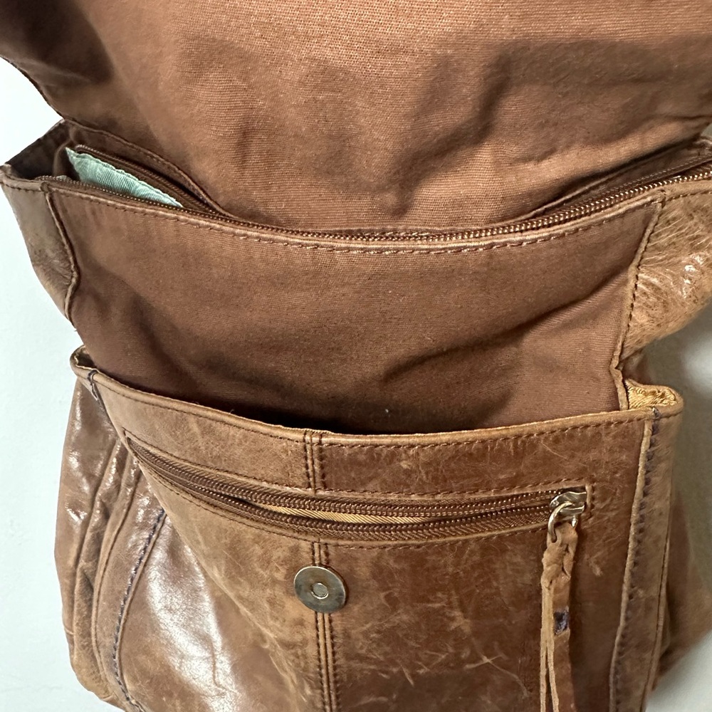 The Sak Distressed Brown Leather Shoulder Bag Convertible Backpack - Picture 5 of 7